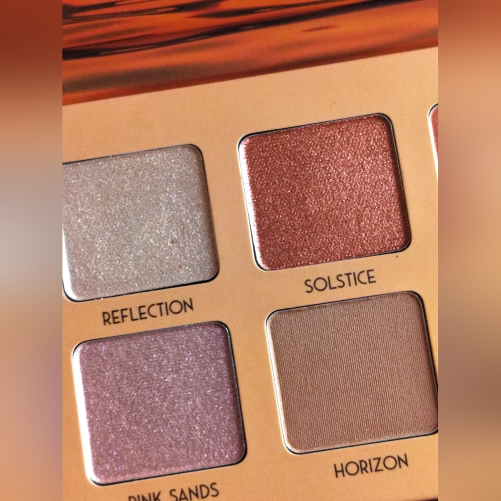 Beauty For Real Golden Hour Eyeshadow Palette - Picture 4 of 8